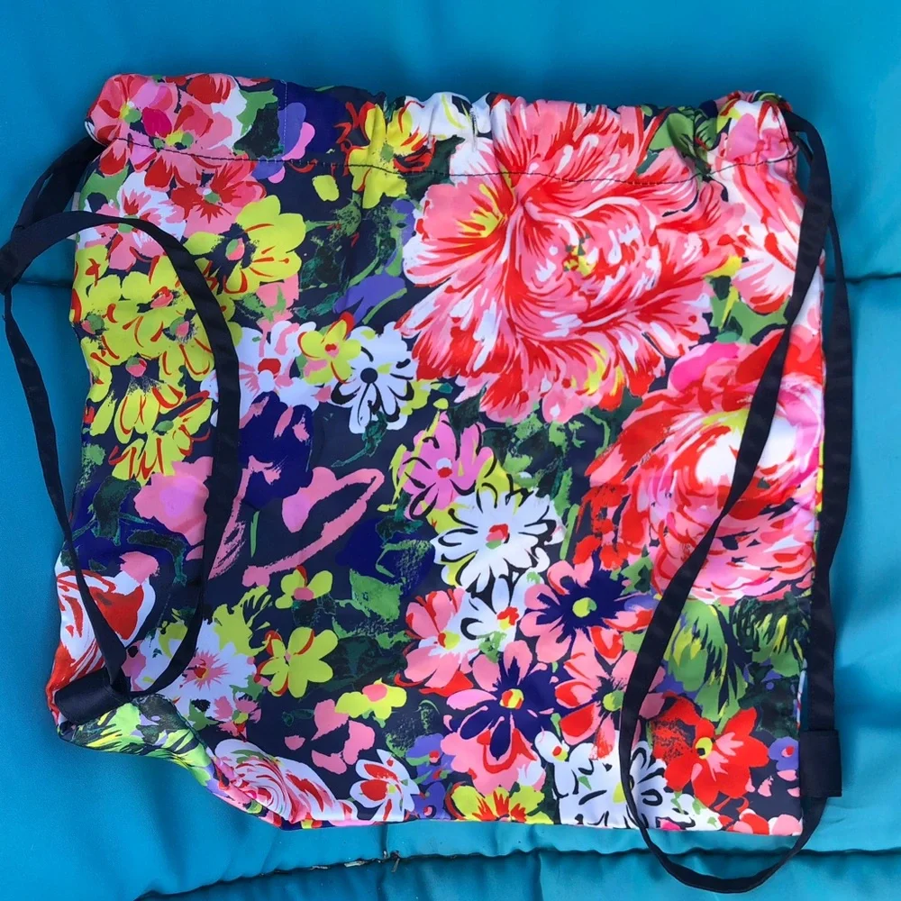 💓BAN.DO Adorable Silky Floral Backpack 🌸